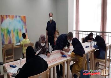 نخستین آزمون خوشنویسی 1400 در شاهین شهر همزمان با سراسر کشور