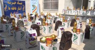 توزیع بیش از ۵۰۰ بسته اقلام غذایی و 200 بسته نوشت افزار به خانواده‌های نیازمند شاهین شهر