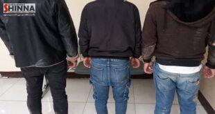 فرمانده انتظامی شهرستان شاهین شهر و میمه از دستگیری سه سوداگر مرگ و قاچاق 77 کیلوگرم مواد مخدر در یکی از محورهای مواصلاتی شهرستان خبر داد.