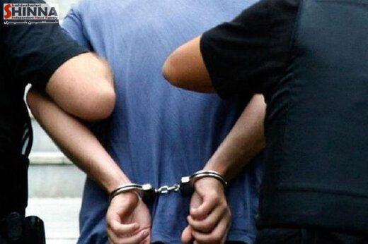 فرمانده انتظامی شهرستان شاهین شهر و میمه از دستگیری یک نگهبان سارق در این شهرستان خبر داد| وی اموال محل نگهبانی را به سرقت برده و متواری گردیده شده بود.