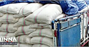 کشف و توقیف خودروی حامل 2 تن آرد قاچاق در محور مواصلاتی شاهین شهر